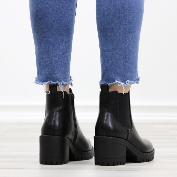 Chunky Chelsea Lug Black Ankle Boots - Picture 3 of 14